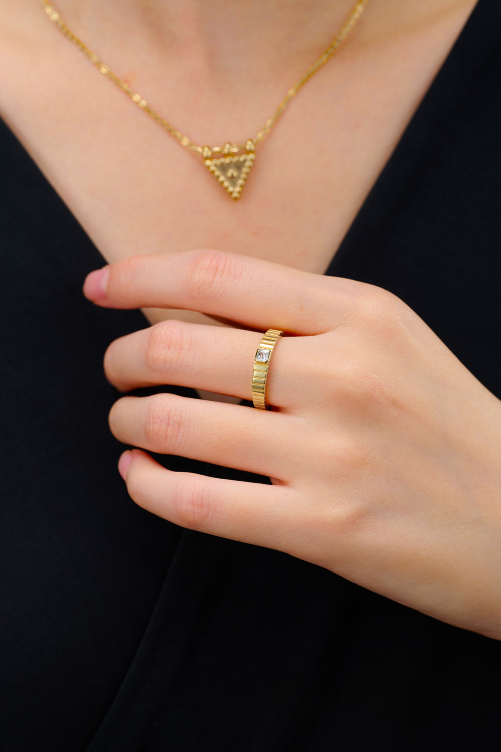 Anillo Solitario - Circonita 3,5mm - Bañado Oro