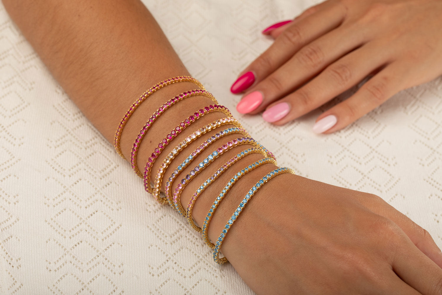Pulsera Tenis - Circonita 2.0, 2.5 , 3.0 mm - 18 cm - Bañada Oro y Plata Rodiada